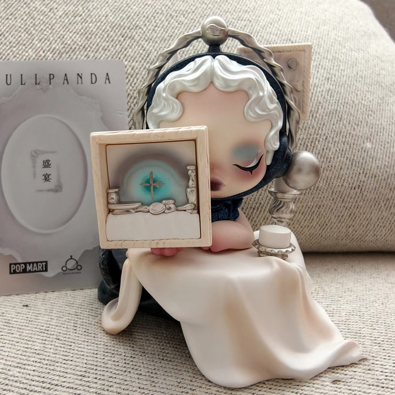 POP mart Skullpanda mesa de co - Home Decor Online reseña y precio