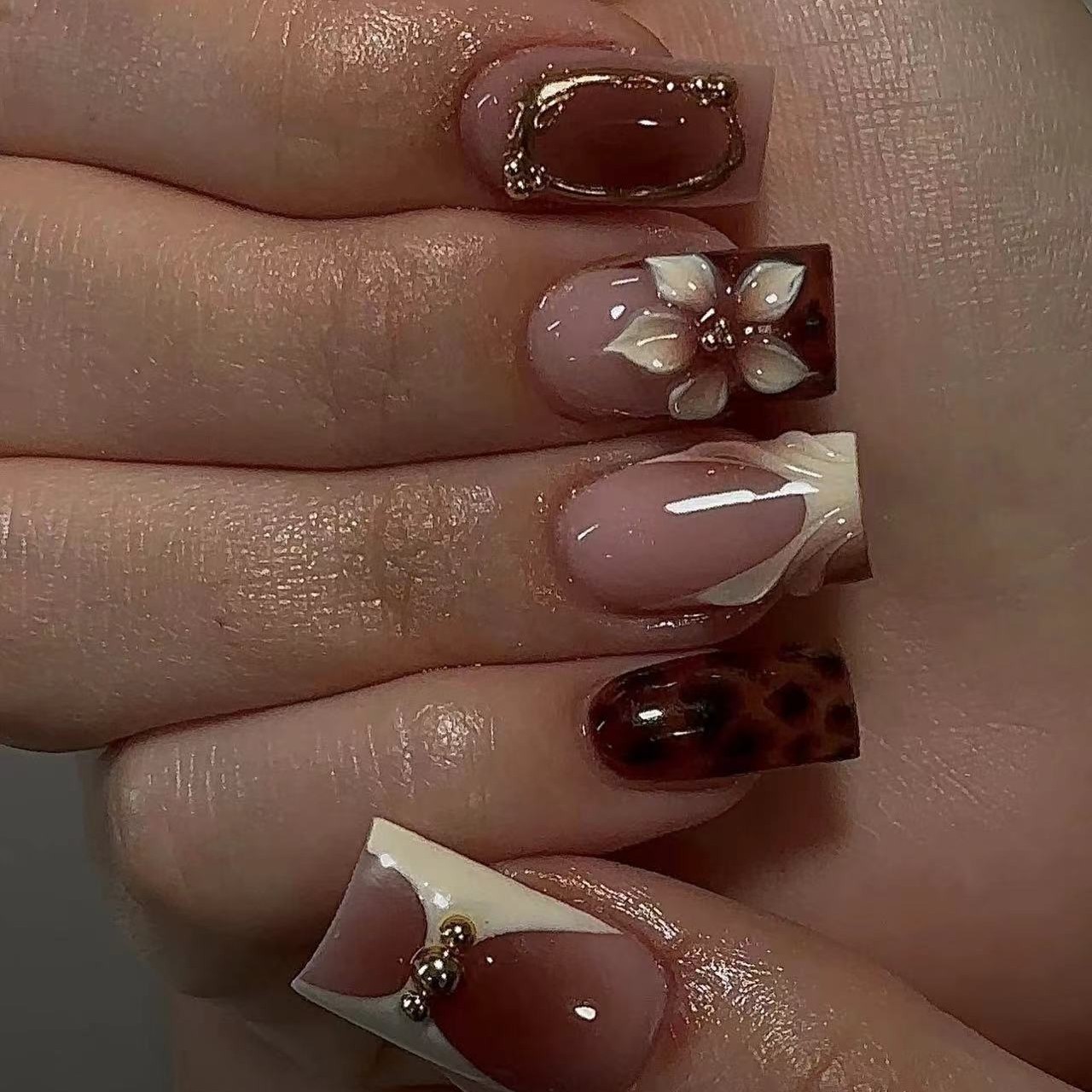 Uñas postizas cortas cuadradas - Pressed Flower Frame reseña y precio